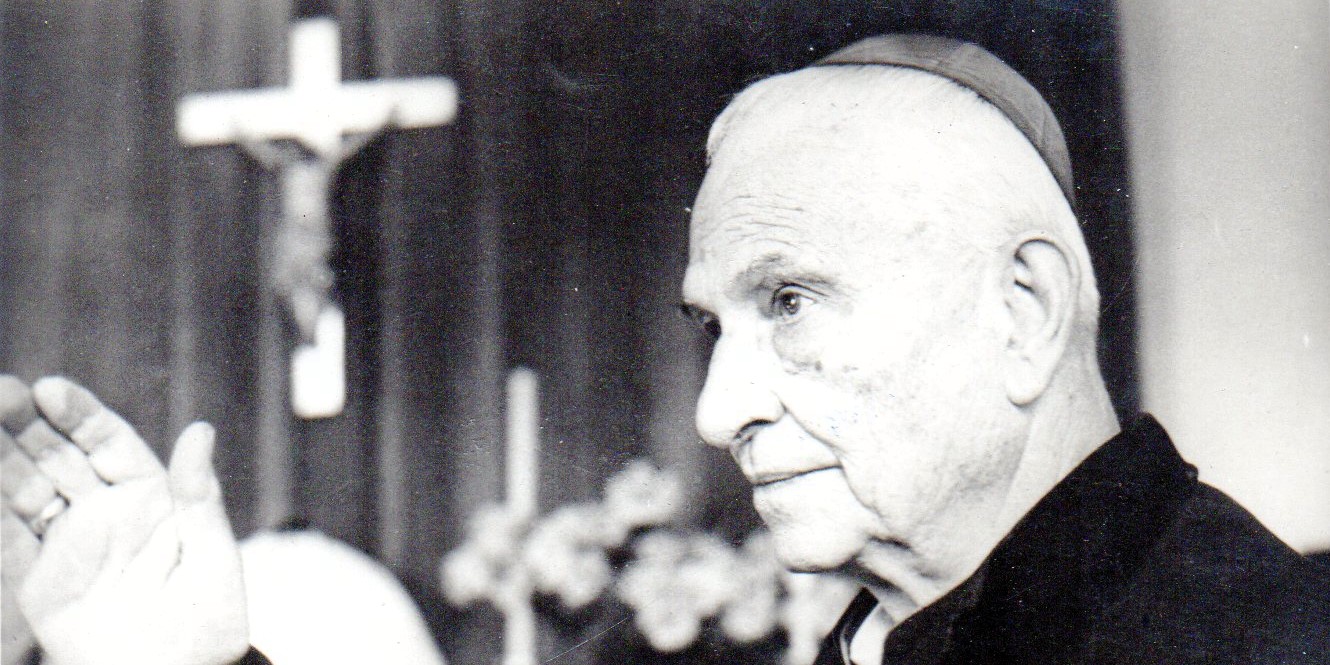 Monseñor Ismael Perdomo, ca. 1927. Colección fotográfica, Archivo Histórico Arquidiocesano.