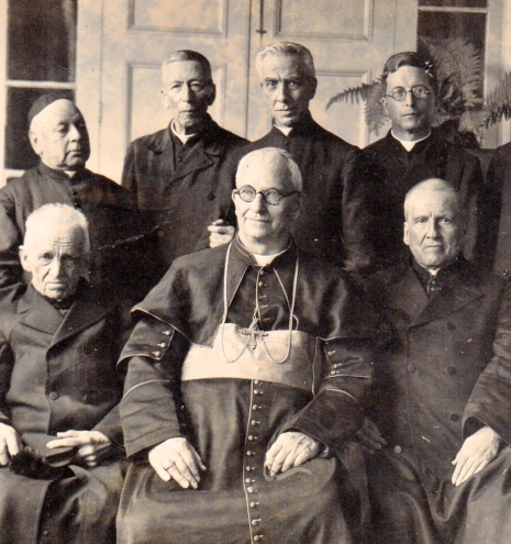 Monseñor Ismael Perdomo, ca. 1927. Colección fotográfica, Archivo Histórico Arquidiocesano.